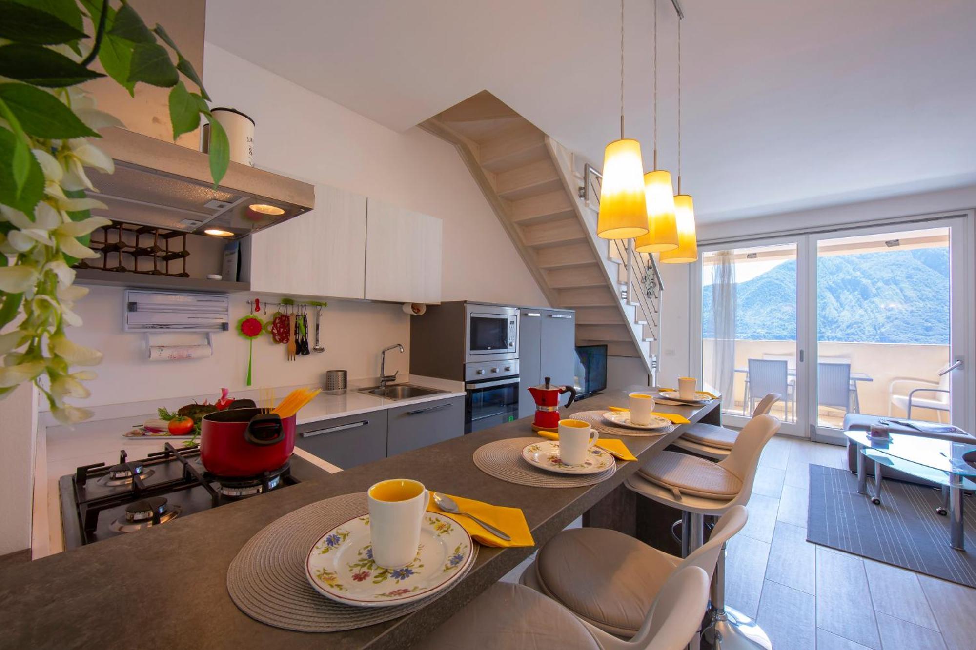 Como Lake Modern Apartament Ulivi Apartment Mezzegra Bagian luar foto