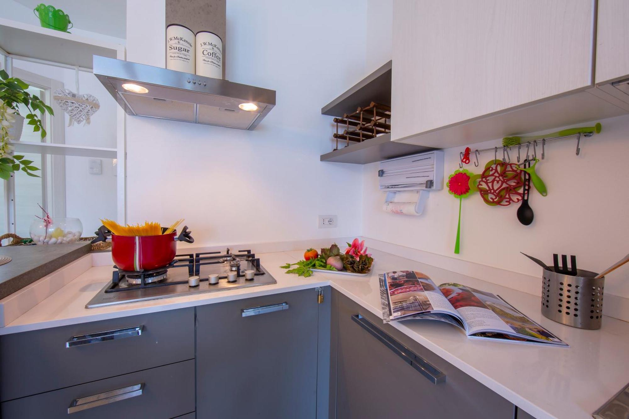 Como Lake Modern Apartament Ulivi Apartment Mezzegra Bagian luar foto