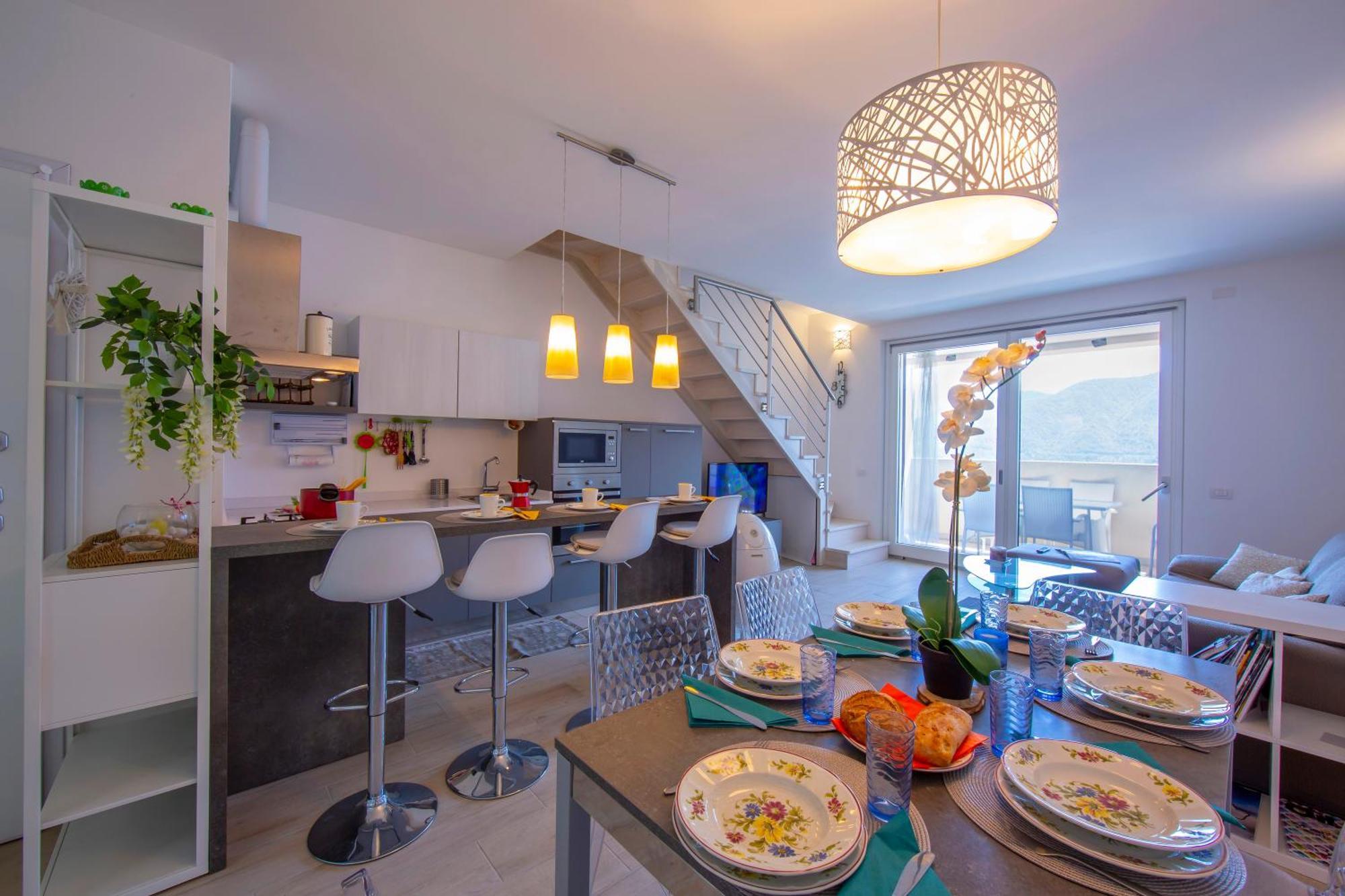 Como Lake Modern Apartament Ulivi Apartment Mezzegra Bagian luar foto